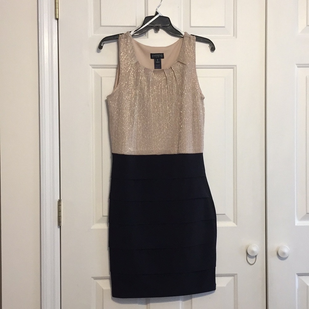 Women’s gold and black dress. Size 10